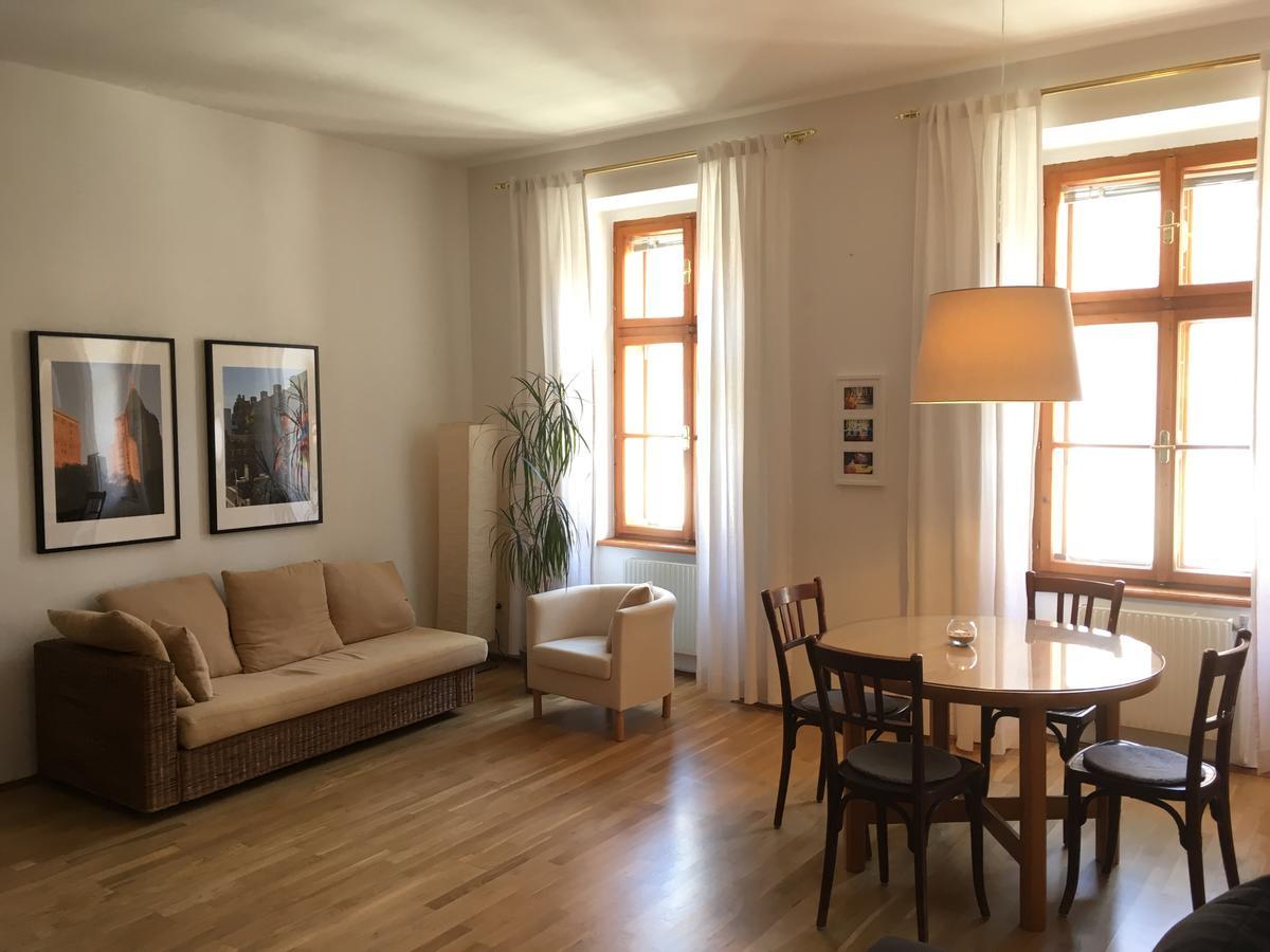 Apartments Near Rathaus Vienna Exterior photo